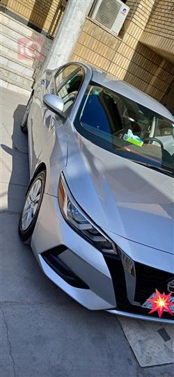 نيسان سنترا